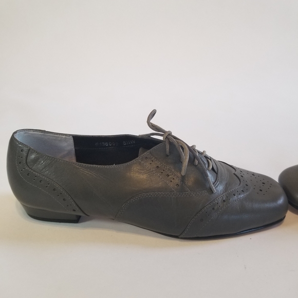 Ros Hommerson gray leather wing tips - Picture 6 of 10